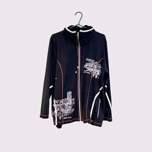 Claire France black vest size xl